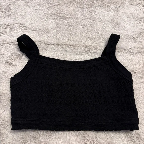 American Eagle Outfitters Black Smocked Crop Tank - Picture 1 of 3